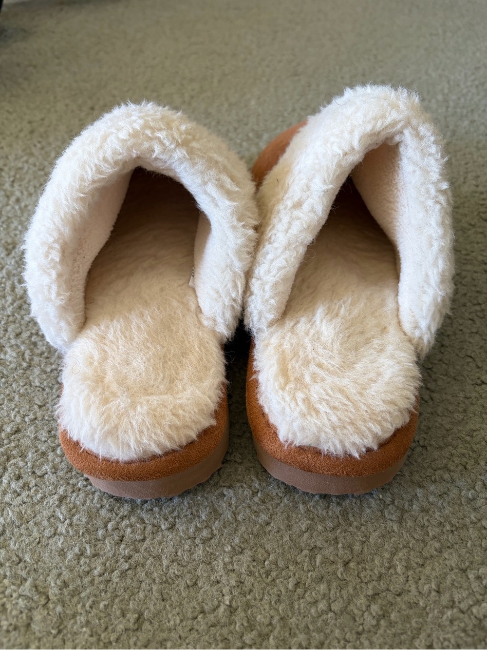 Cozy Slippers - Picture 3 of 5